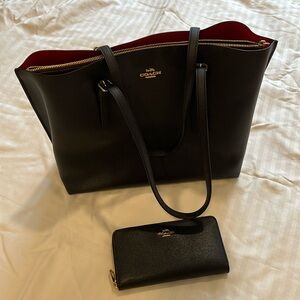 Coach Purse + Wallet - Black Leather